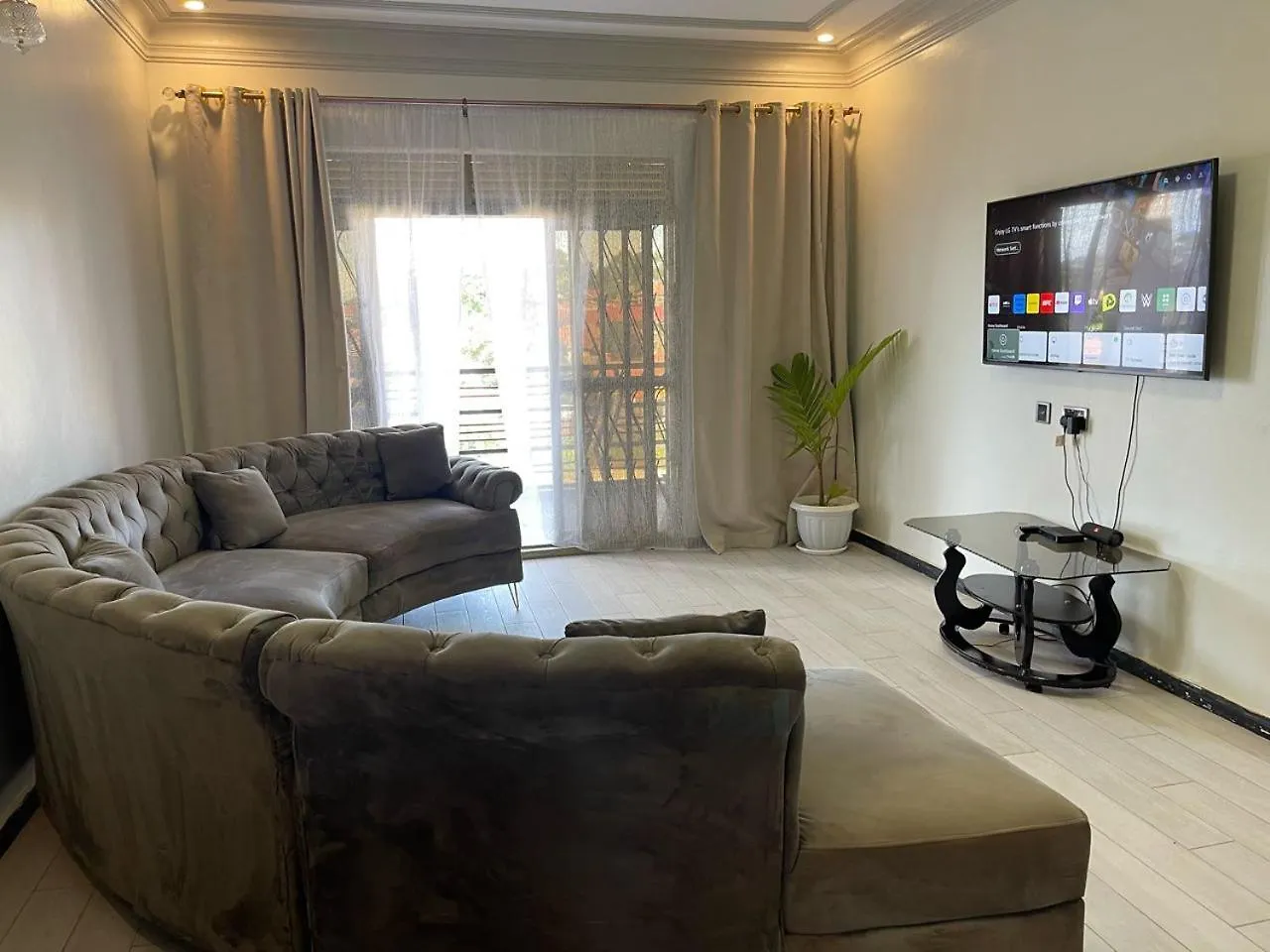 Cozy Condo 坎帕拉 0*,